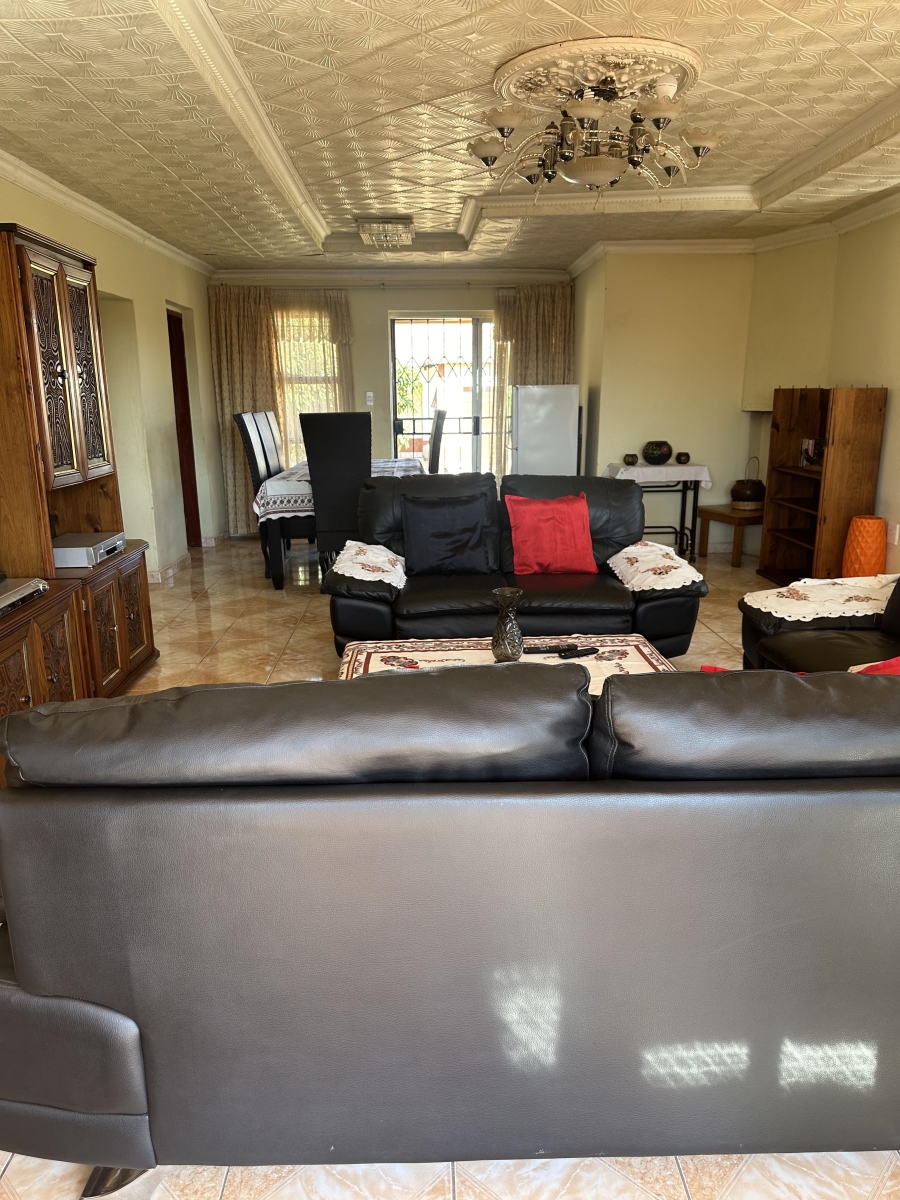 To Let 3 Bedroom Property for Rent in Mogwase Unit 4 North West